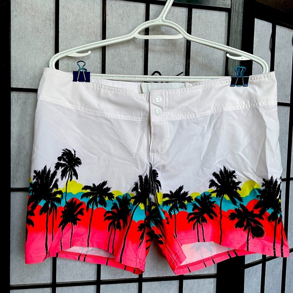 Roxy swim shorts sz Medium - Picture 1 of 6